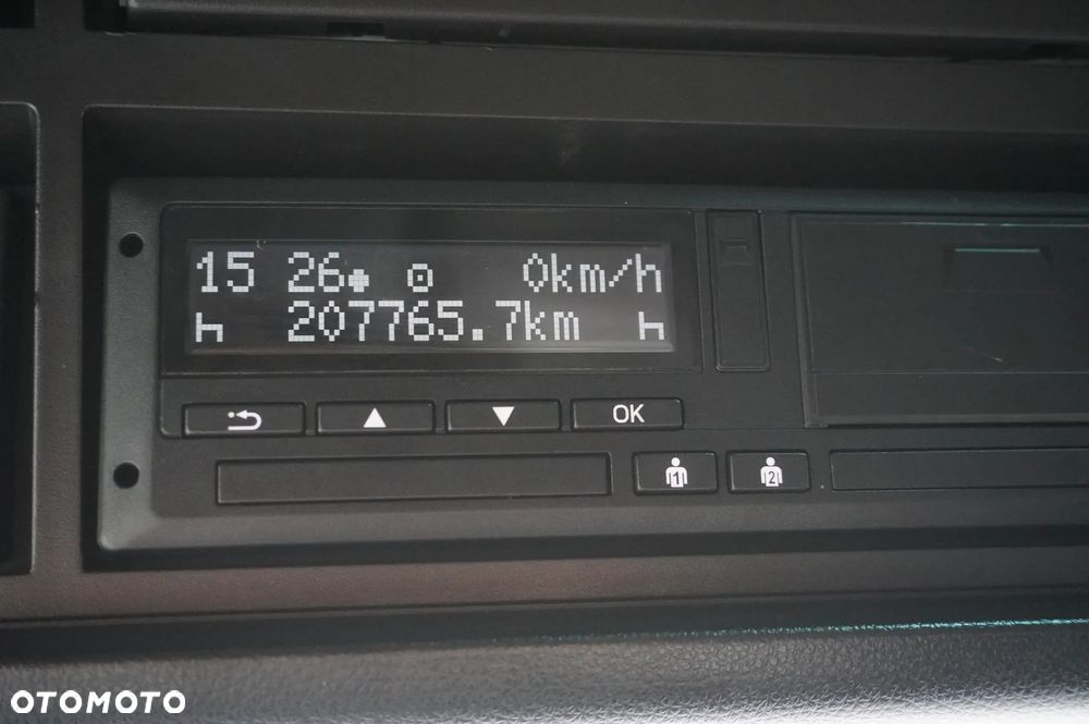 MAN TGX 26.470 6x2 COINTAINERKIPPER HYVA HIRMSCHLING / 200 tys. km! - 6