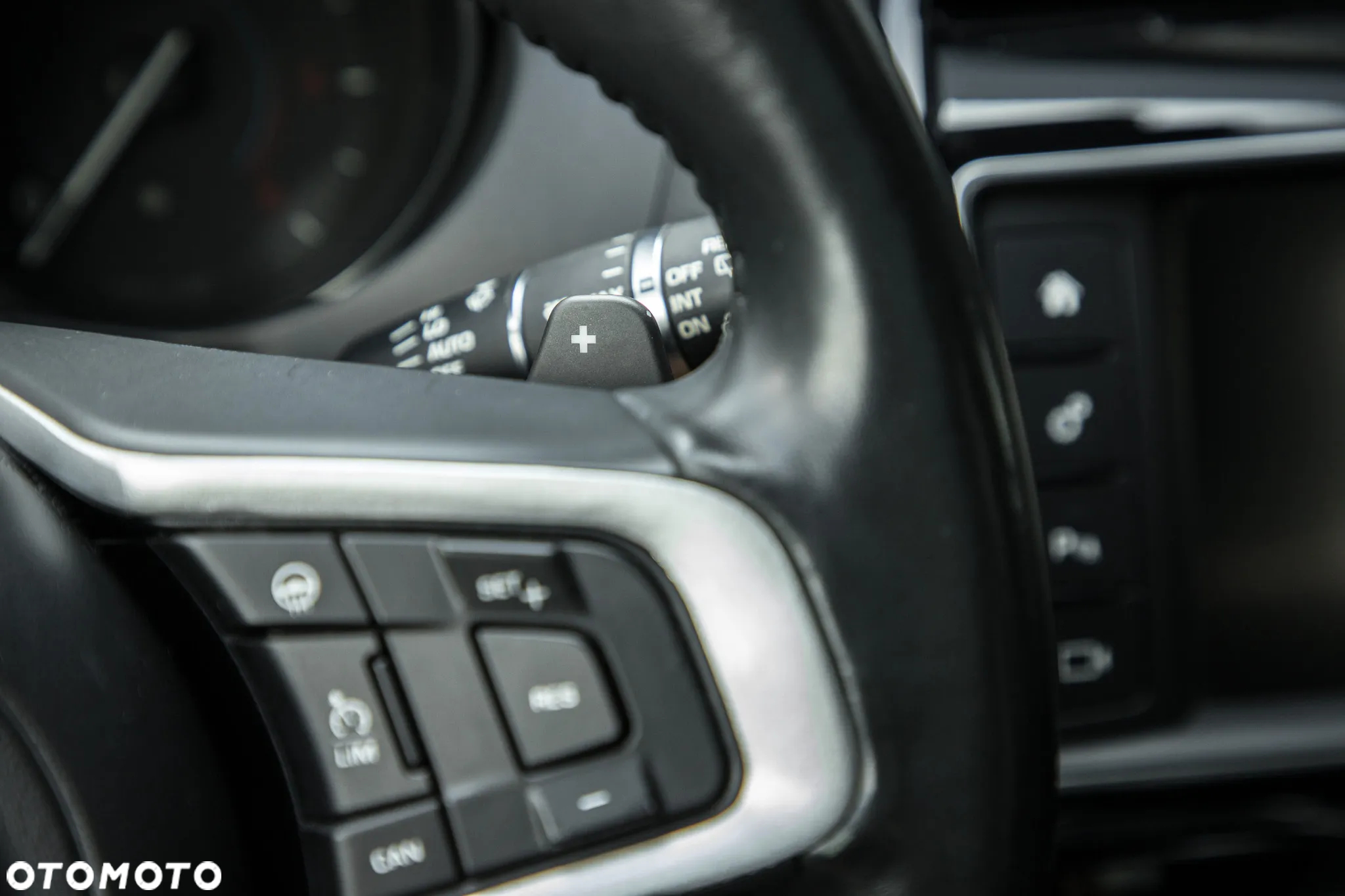 Jaguar F-Pace 2.0 i4D AWD Prestige - 22