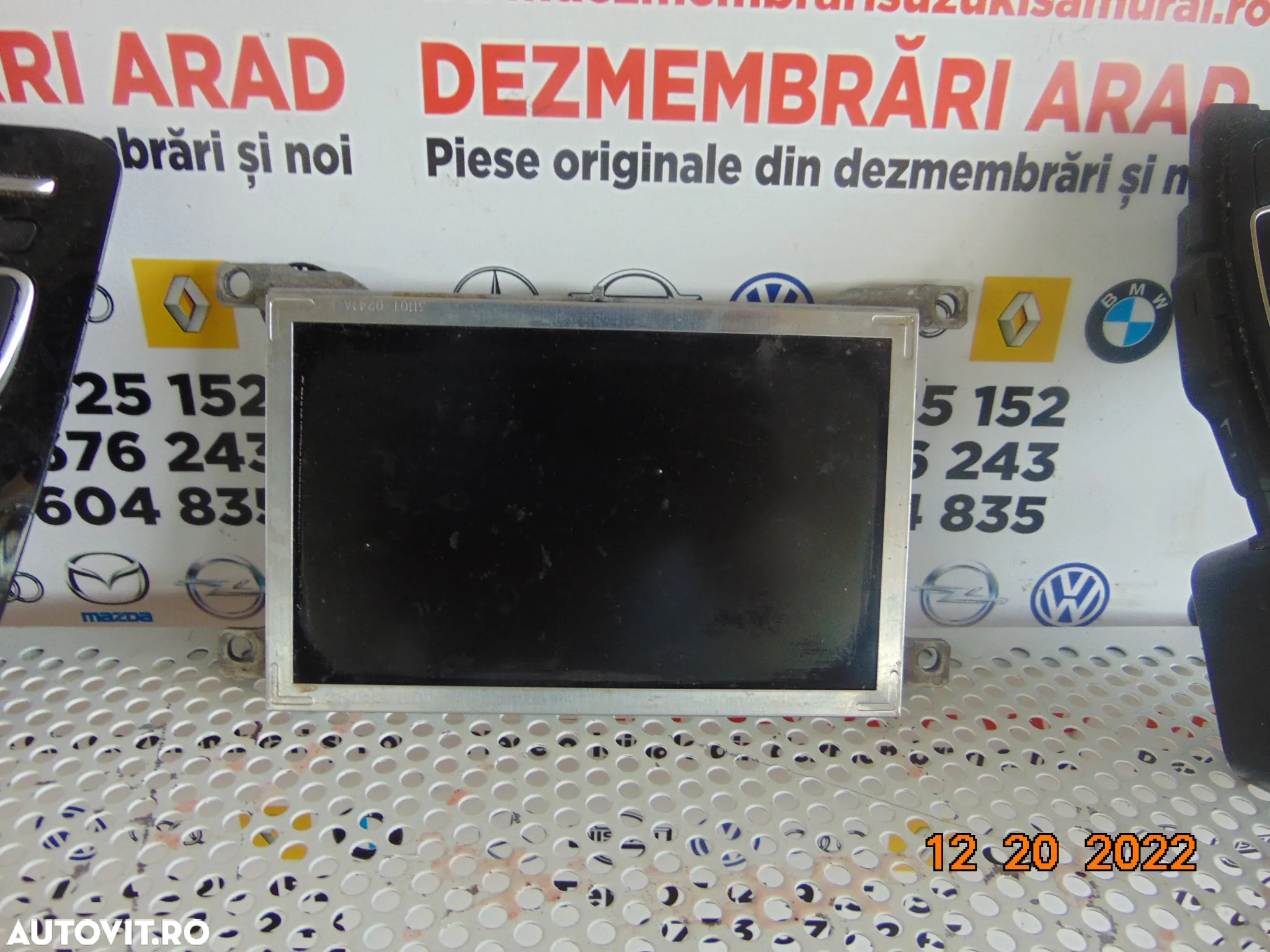 Navigatie Peugeot 508 navigatie completa Peugeot 508 citroen DS5 display unitate joystick - 3
