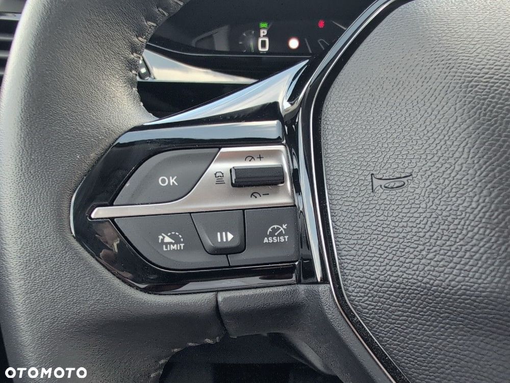 Peugeot 308 1.2 PureTech Allure S&S EAT8 - 19