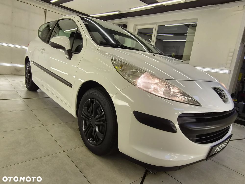 Peugeot 207 75 Urban Move - 10