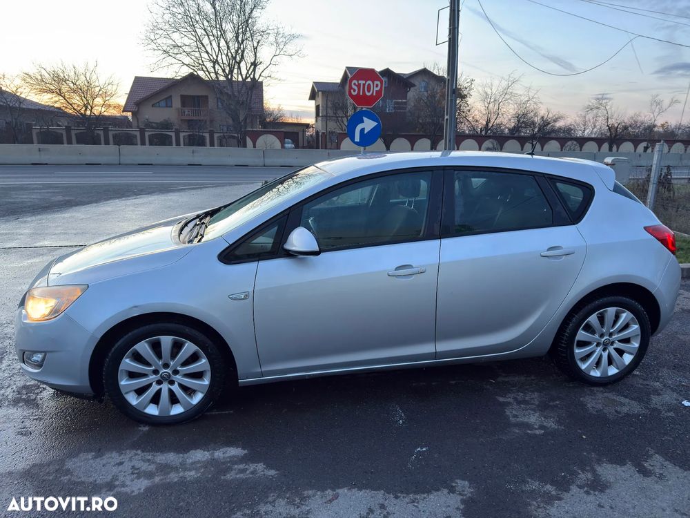 Opel Astra 1.3 CDTI ECOTEC Start/Stop Cosmo - 1