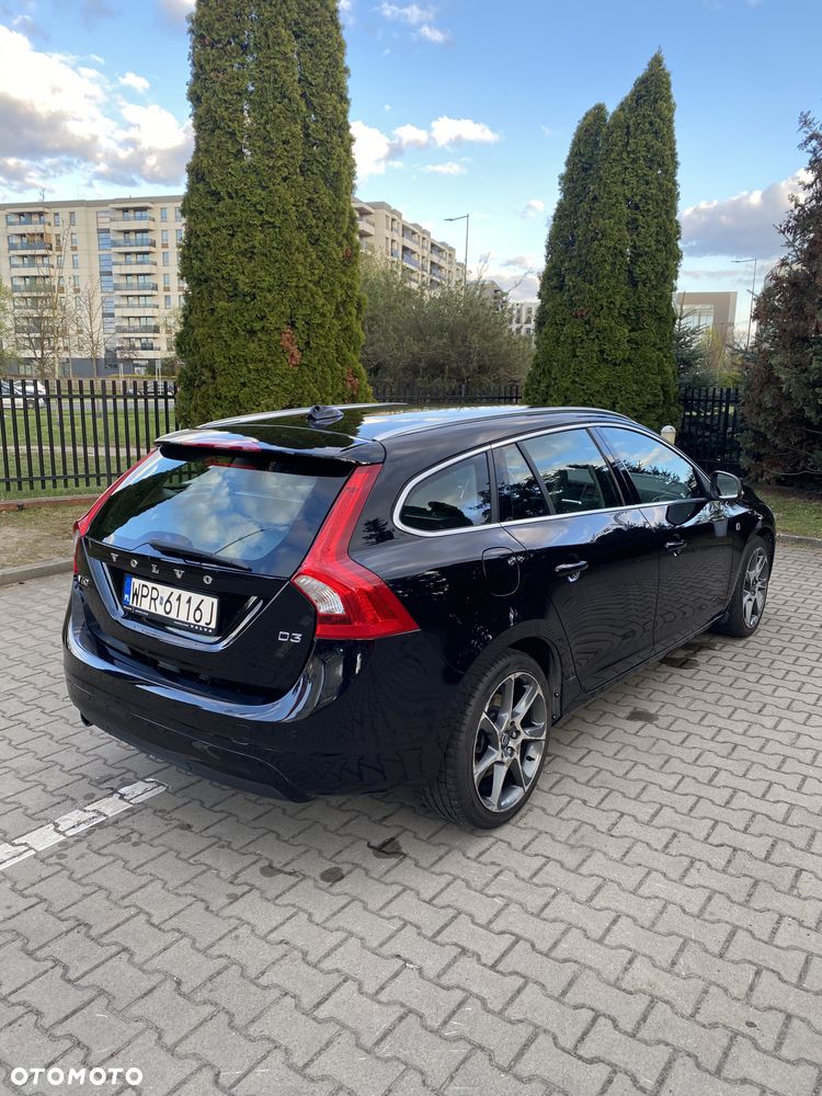 Volvo V60 D3 Drive-E Ocean Race - 3