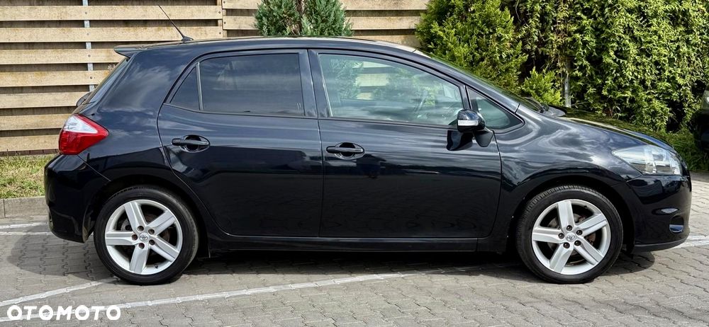 Toyota Auris 1.6 Dynamic - 15