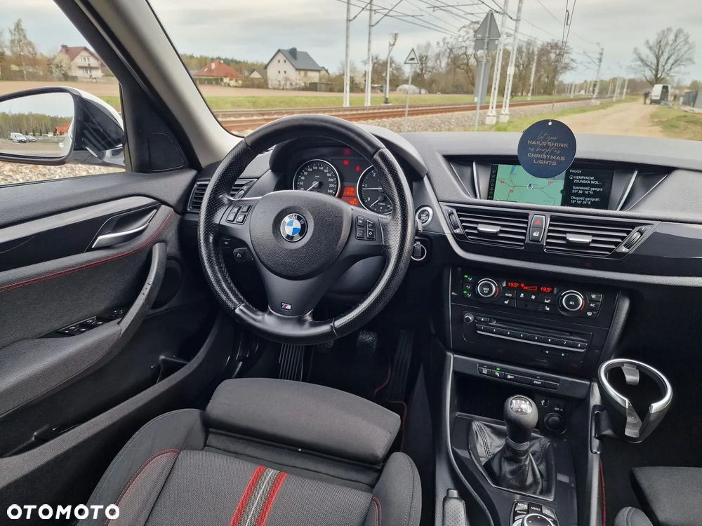 BMW X1 sDrive20d - 16