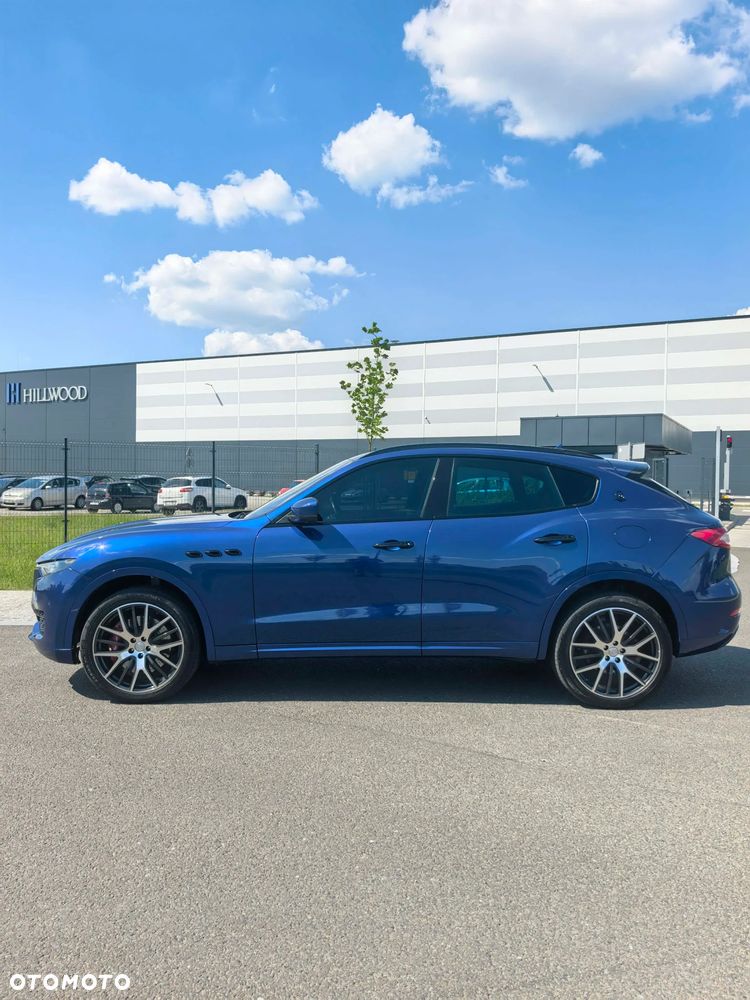 Maserati Levante S Q4 - 3
