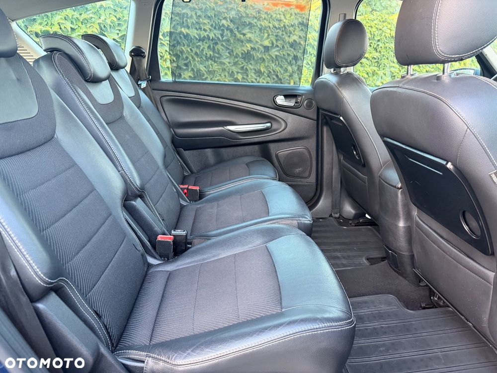 Ford S-Max 2.0 TDCi DPF Titanium - 8