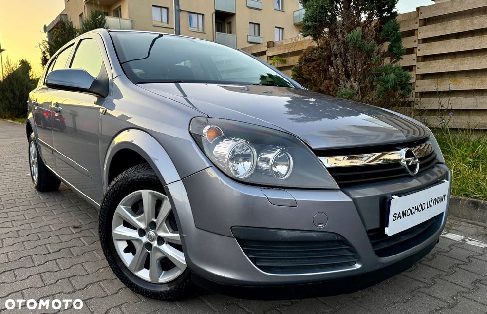 Opel Astra 1.4 NJoy - 1