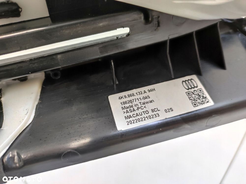 osłona słupka d prowadnica rolety bagażnika prawy tył audi a6 rs6 c8 kombi - 14