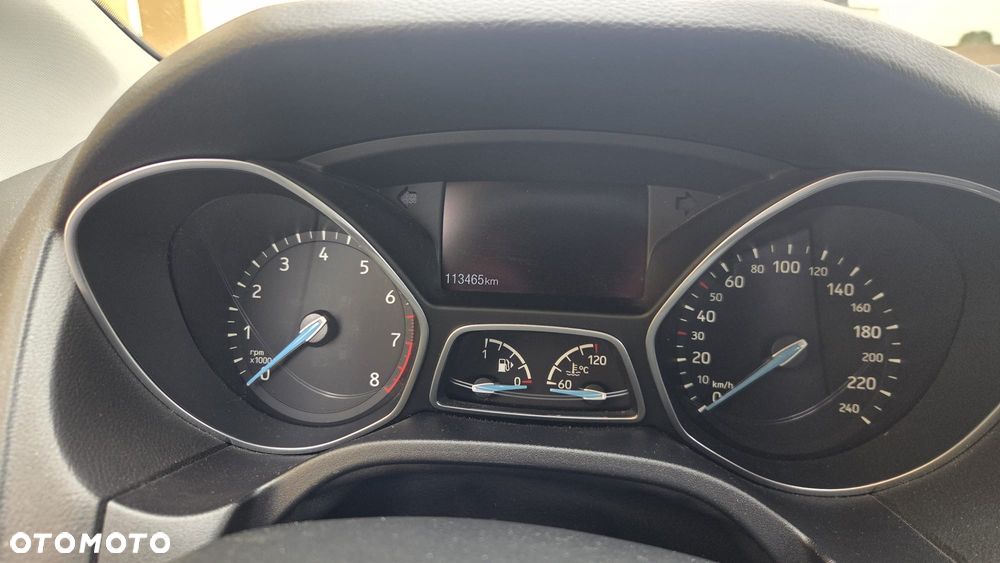 Ford Focus 1.0 EcoBoost Titanium - 10