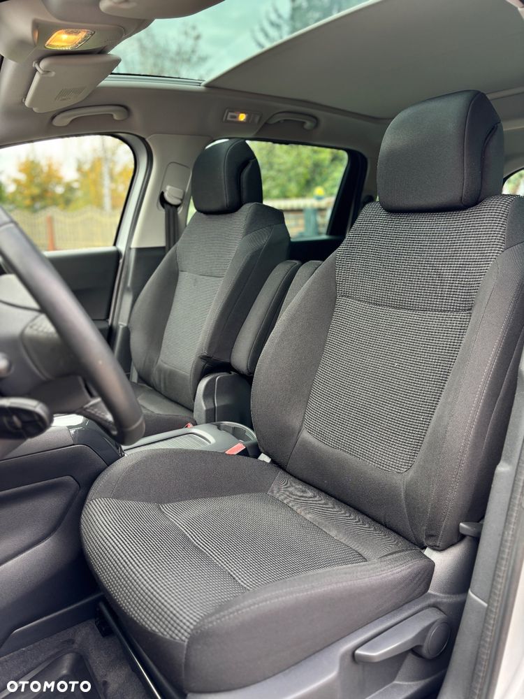 Peugeot 5008 1.6 THP Family 7os - 11