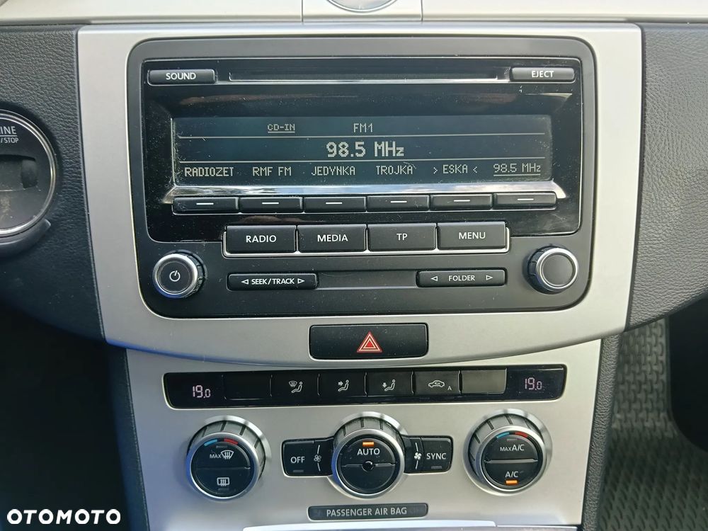 Volkswagen Passat 1.4 TSI Comfortline - 21