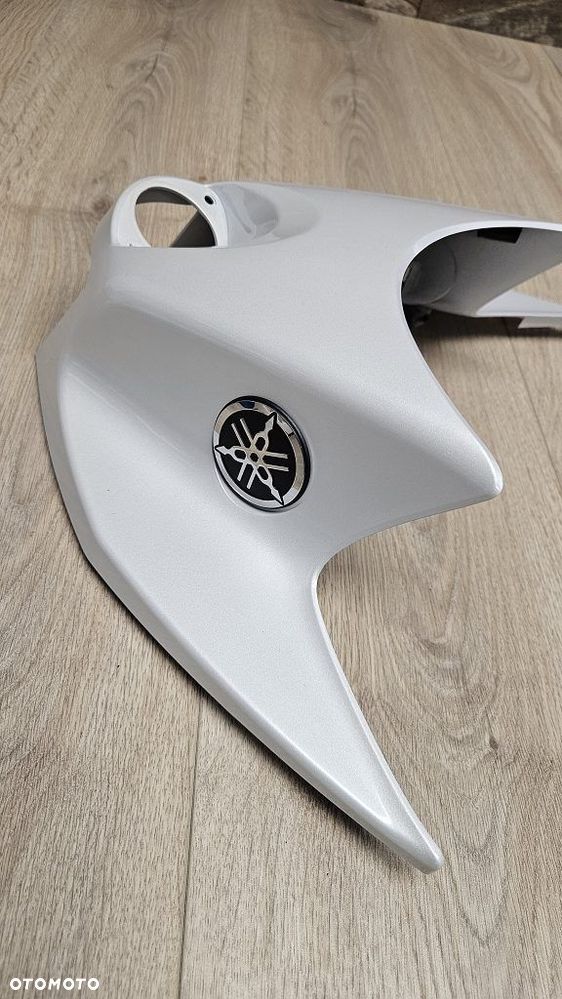 Osłona Zbiornika / Obudowa Stacyjki Yamaha MT-01  5YU-2171A-00-P3 - 3