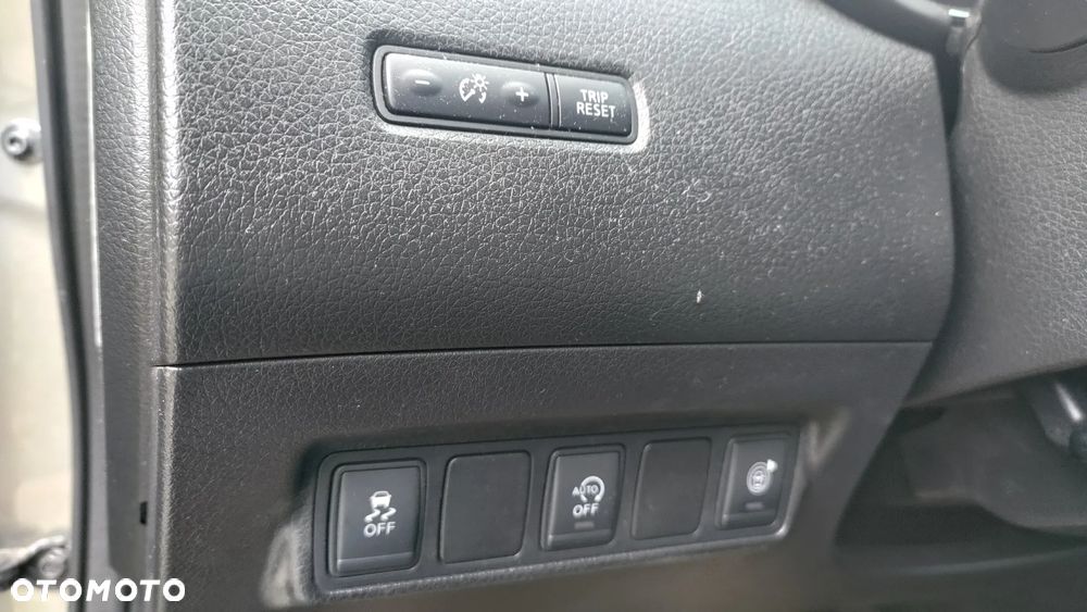 Nissan Pulsar 1.6 DIG-T Tekna - 10