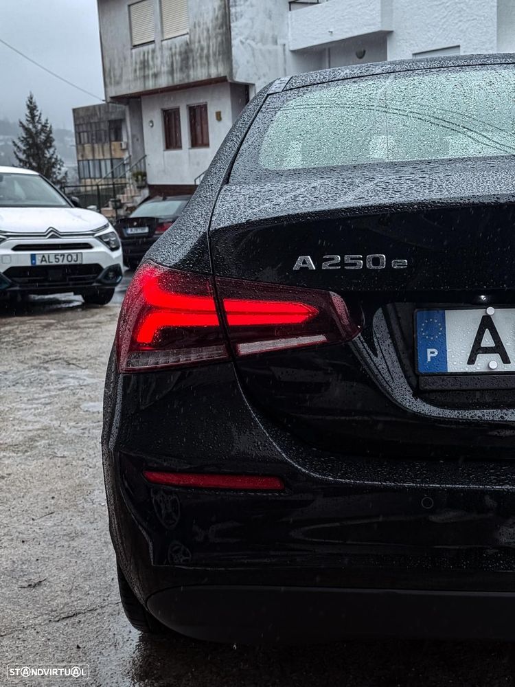 Mercedes-Benz A 250 e Style Plus - 14