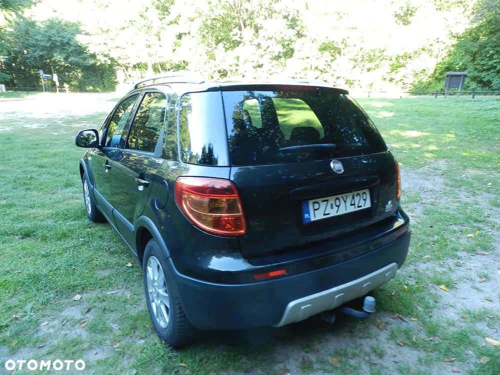 Fiat Sedici 1.6 16V 4x2 Automatik Emotion - 4