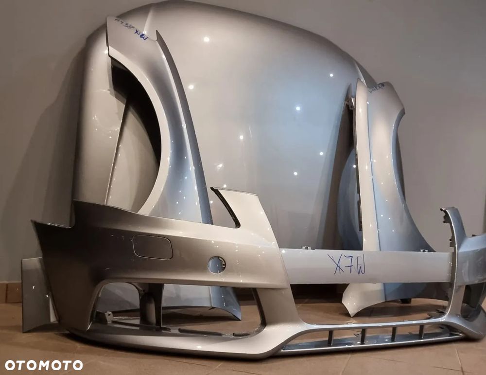 AUDI A4 B8 LIFT ZDERZAK PRZÓD POD CZUJNIKI PARKOWANIA W KOLOR: LX7W - 3