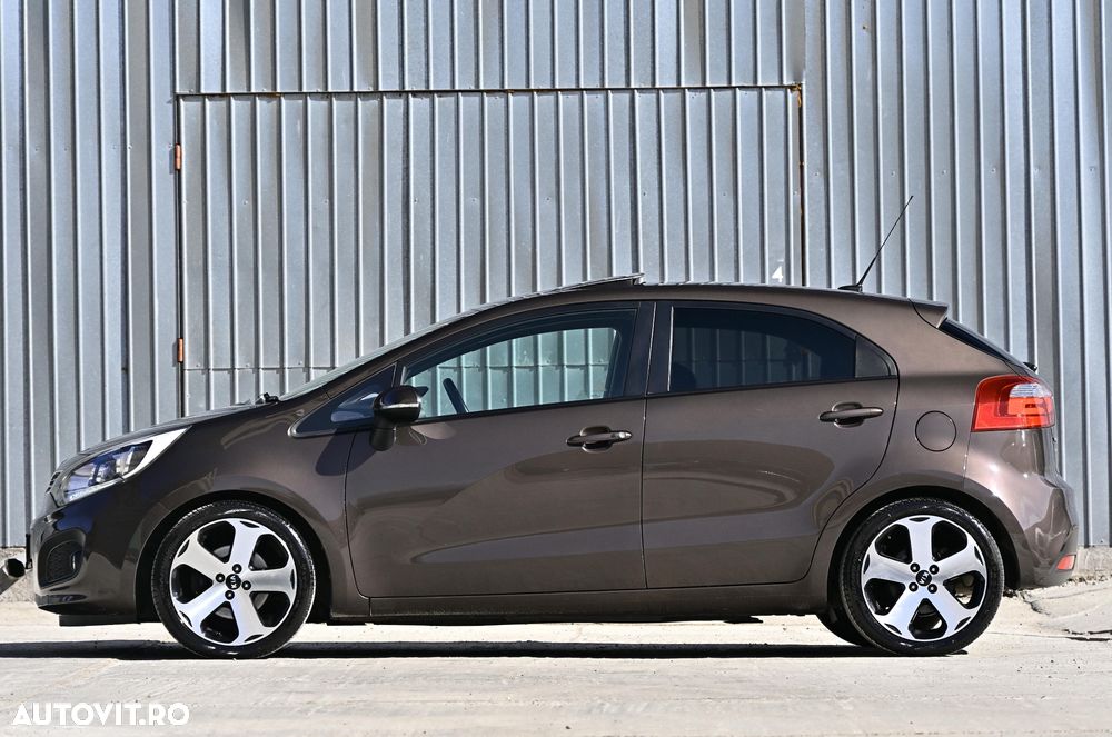 Kia Rio 1.4 Platinum Edition - 8