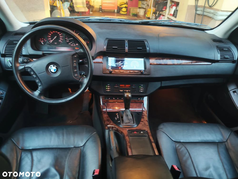 BMW X5 4.4 i Edition Exclusive Sport - 6