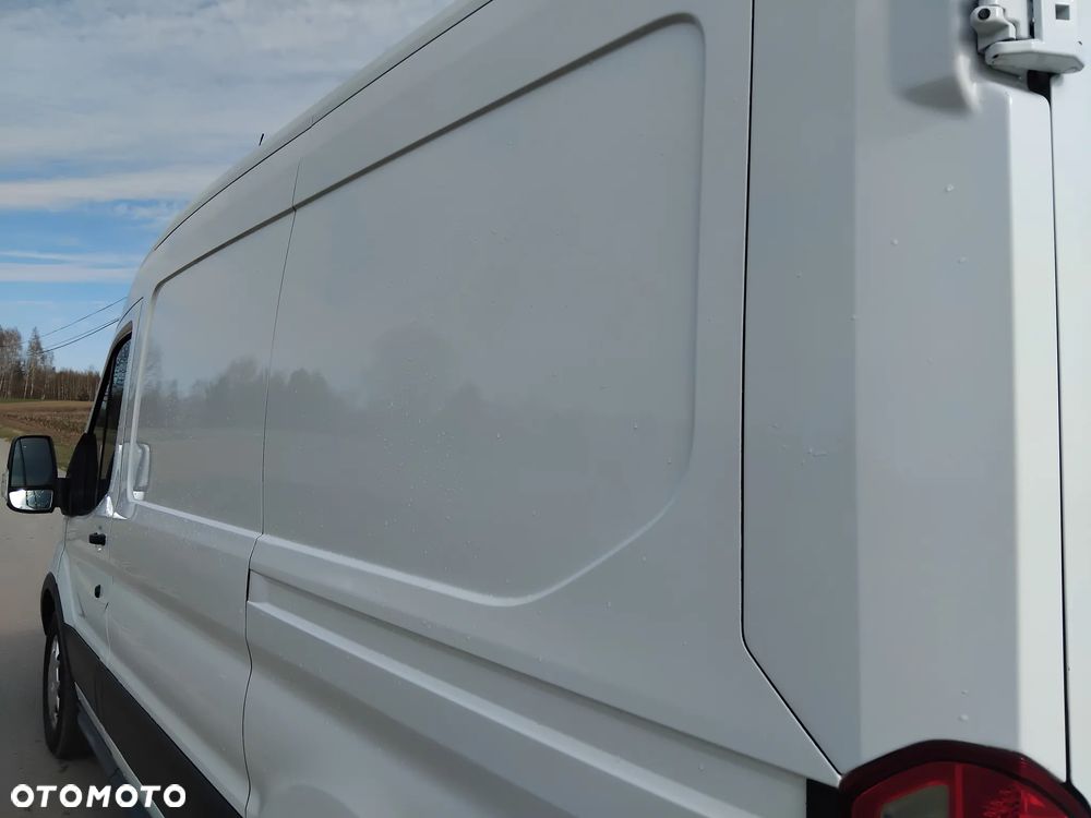 Ford Transit - 13