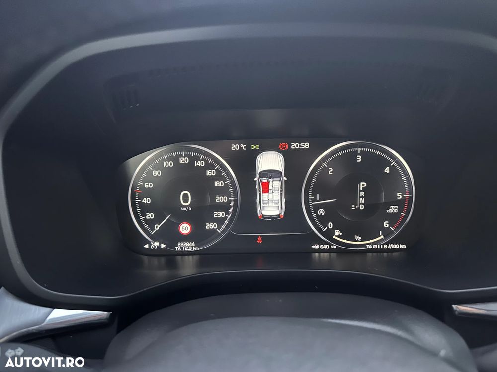 VOLVO XC60 2019 — imagine 6