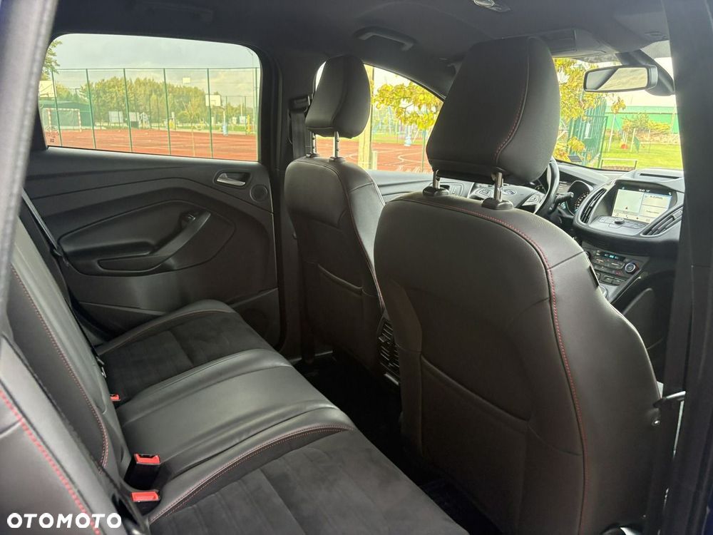 Ford Kuga - 14