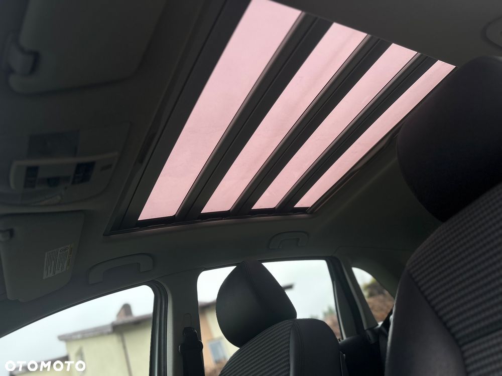 Mercedes-Benz Klasa B 200 Special Edition - 12