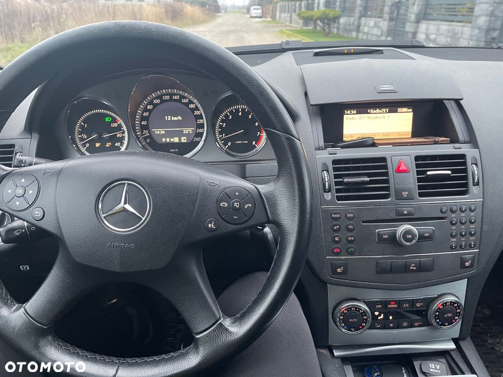 Mercedes-Benz Klasa C 200 (BlueEFFICIENCY) 7G-TRONIC Avantgarde - 14