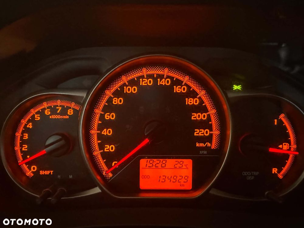 Toyota Yaris 1.0 Active EU6 - 14