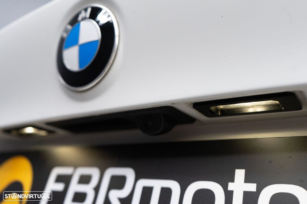 BMW X1 18 d sDrive Line Sport - 56