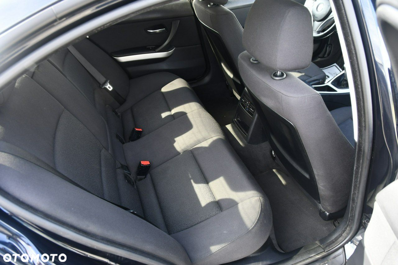 BMW Seria 3 - 19