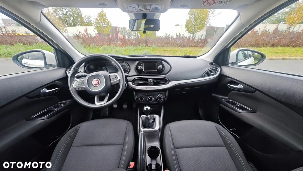 Fiat Tipo 1.4 16v Easy - 9