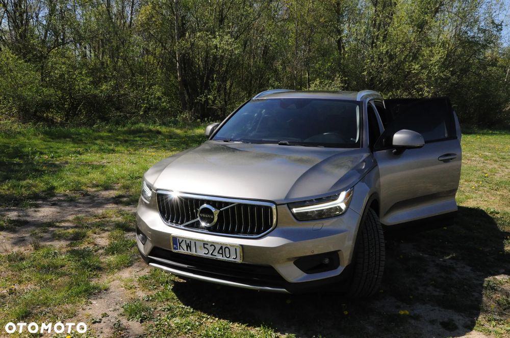 Volvo XC 40 T5 AWD Geartronic Momentum - 27