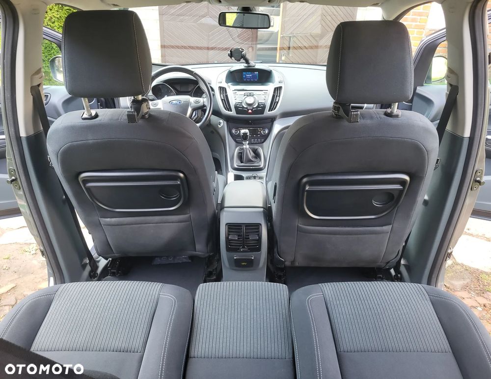 Ford C-MAX - 24