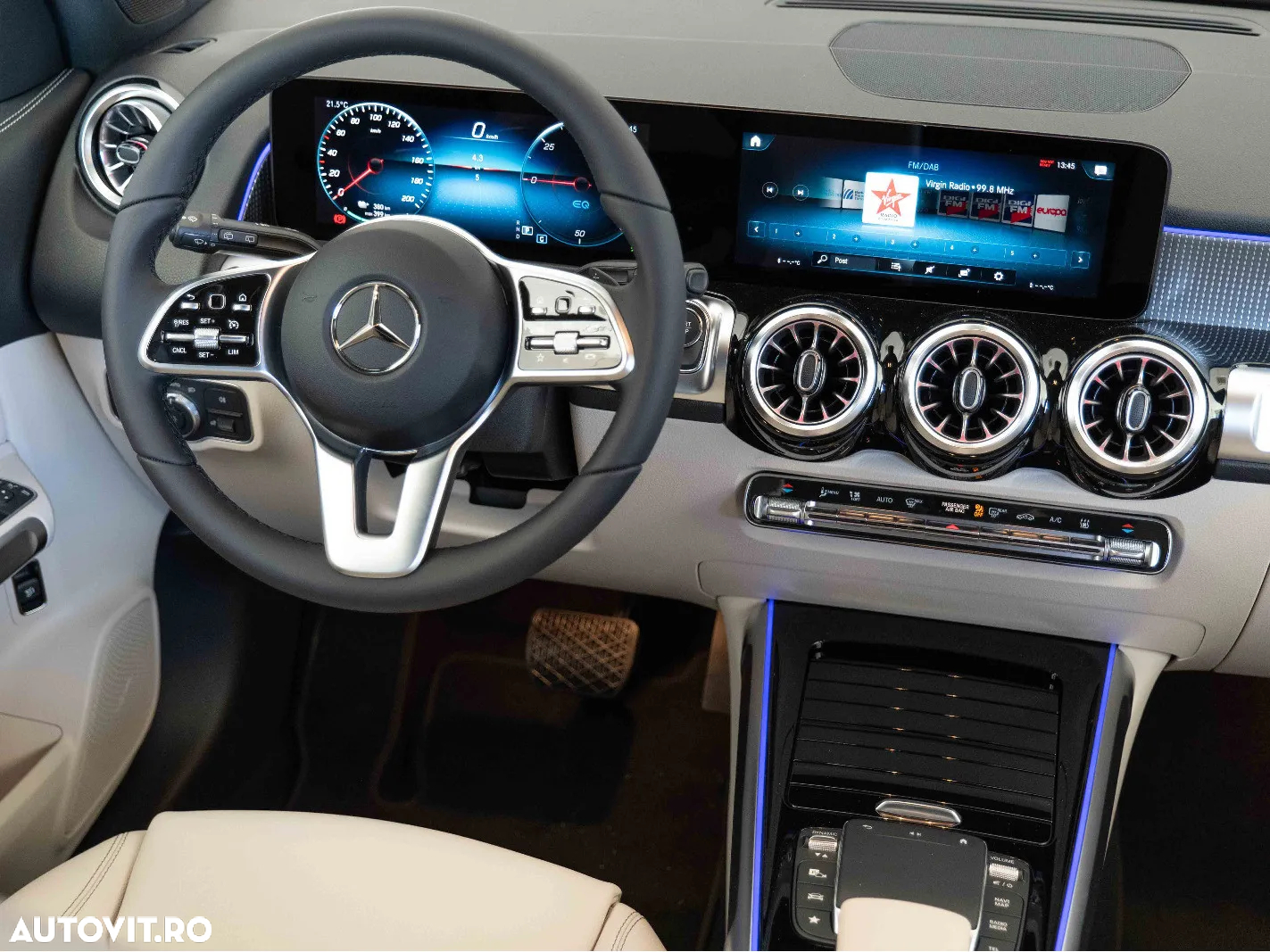 Mercedes-Benz EQB 300 4Matic AMG Line - 17