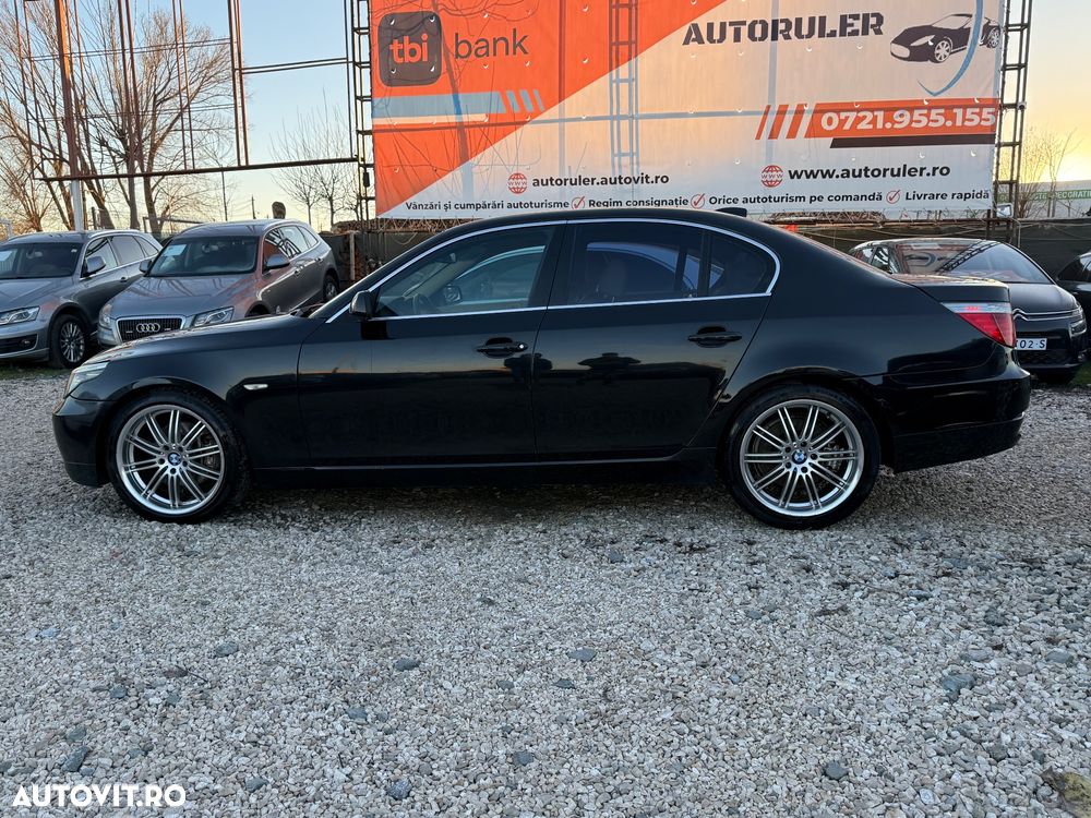 BMW Seria 5 530d Sport-Aut. - 4