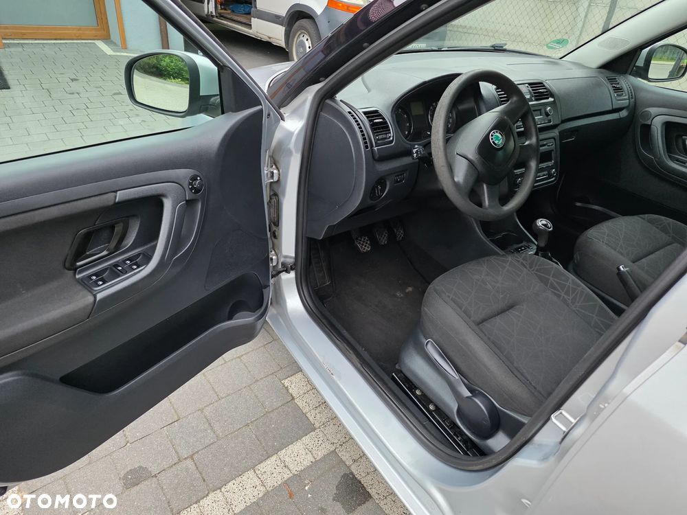 Skoda Fabia 1.2 12V Family Plus - 6