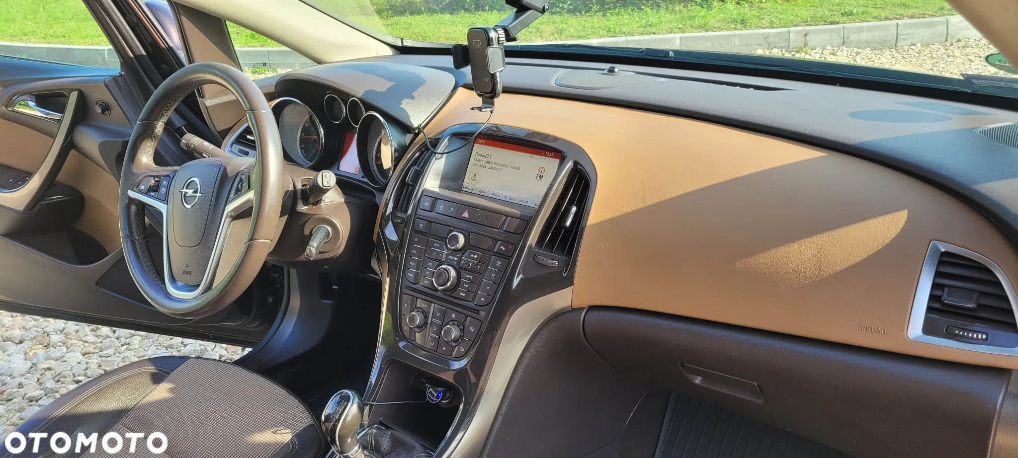 Opel Astra IV 1.4 T Cosmo - 15