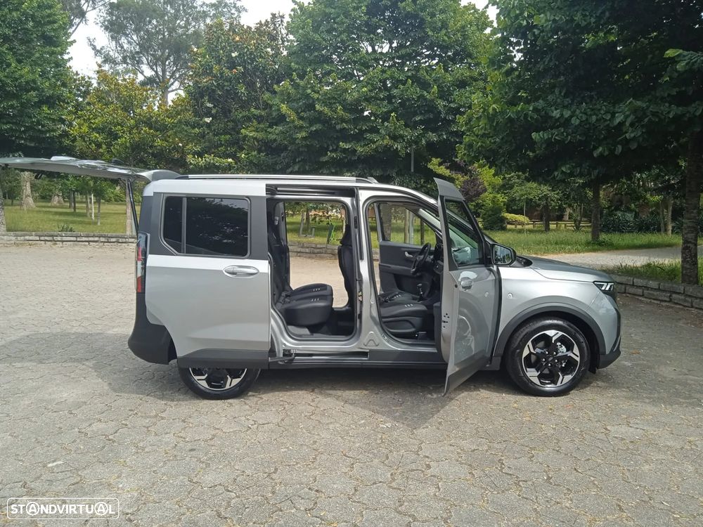 Ford Tourneo Courier 1.0 EcoBoost Active - 19