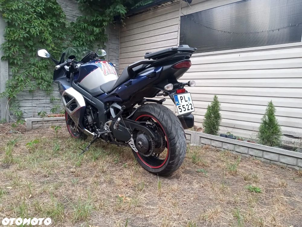 Triumph Sprint - 18
