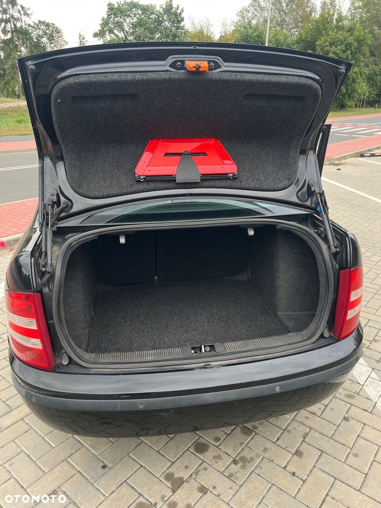 Skoda Fabia 1.4 16V Mint - 19