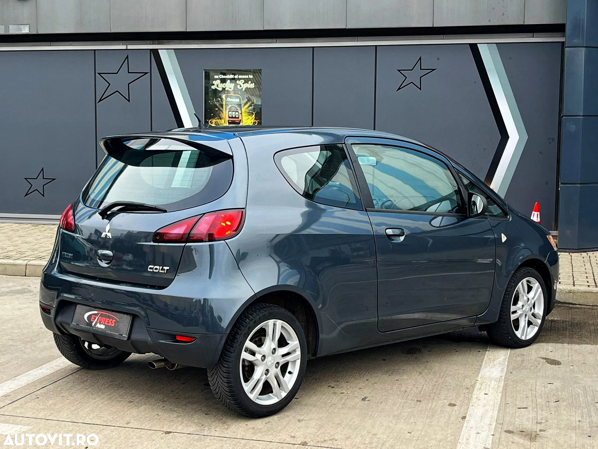 Mitsubishi Colt 1.3 Intense - 4