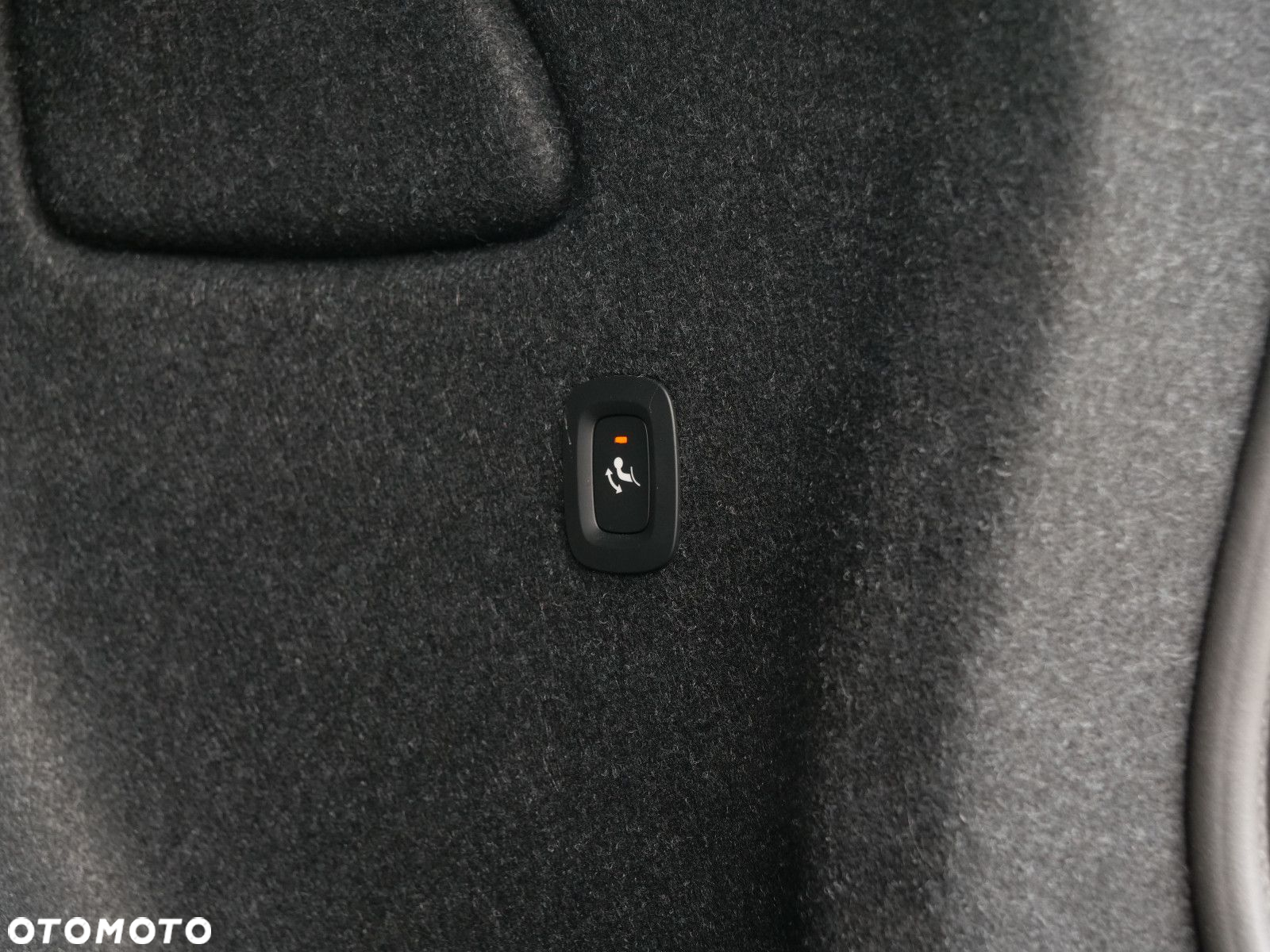 Volvo XC 40 - 34