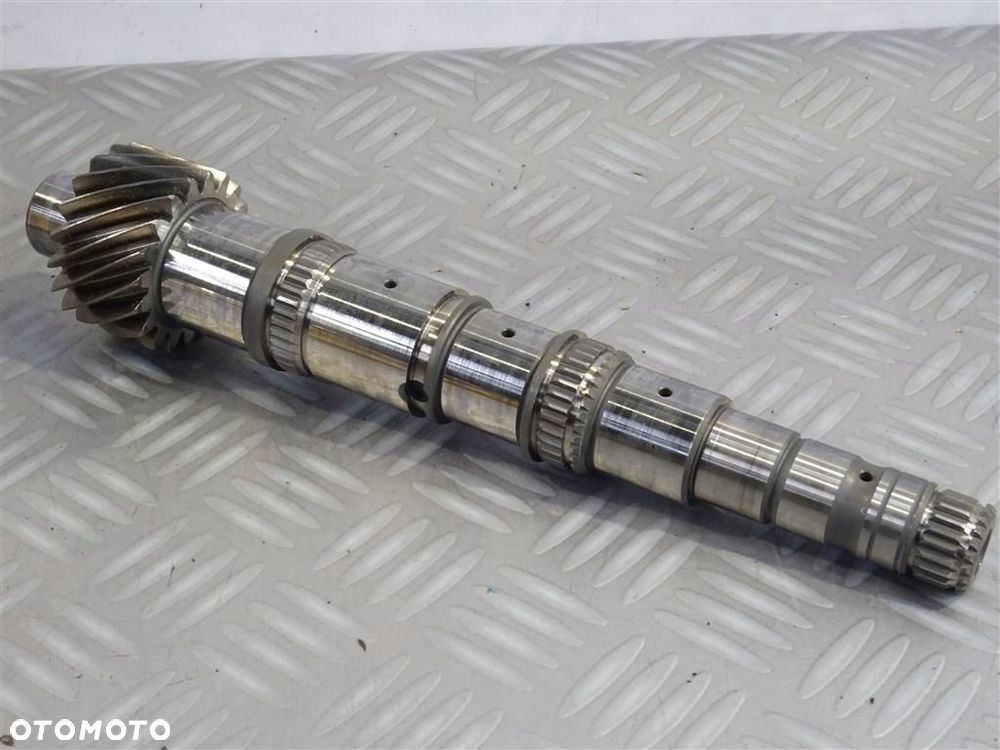 Wałek główny skrzyni F17 3.74 Opel Meriva B 1.7 CDTI ORYG - 1
