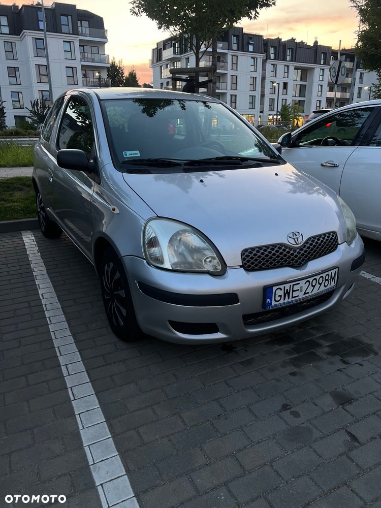 Toyota Yaris 1.4 D-4D Sol - 1
