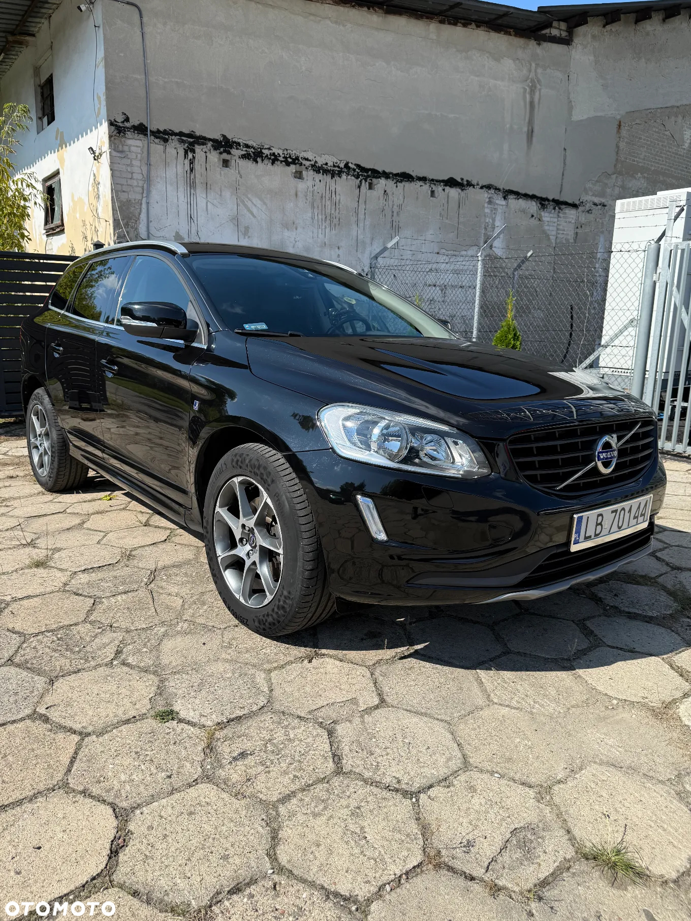 Volvo XC 60 D3 Drive-E Ocean Race - 4