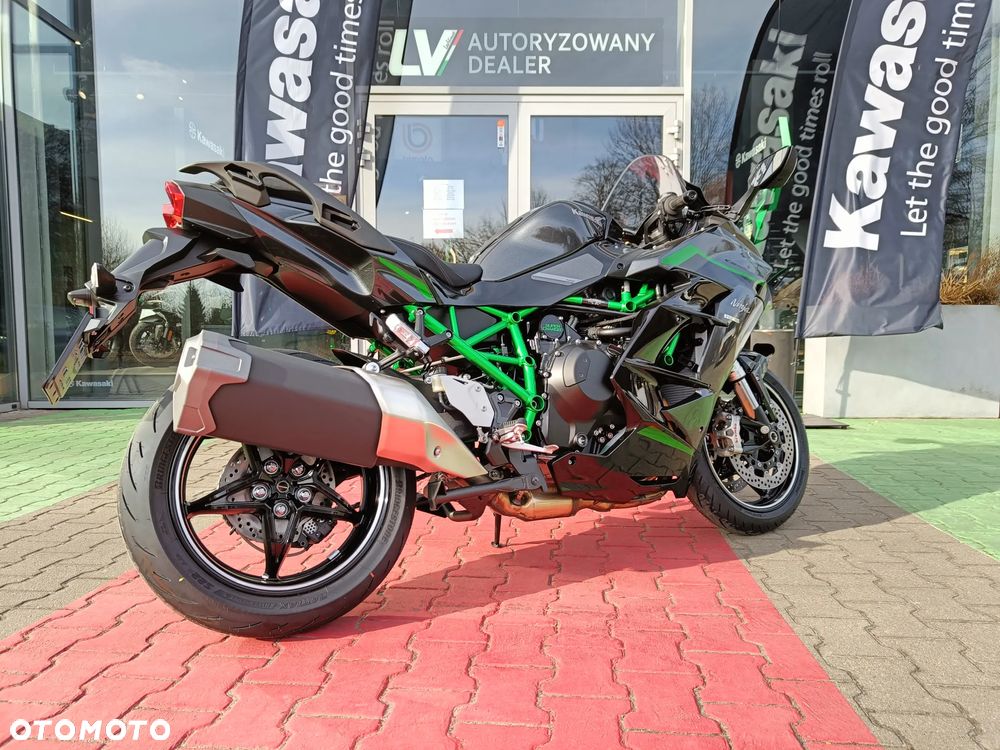 Kawasaki H2 - 3
