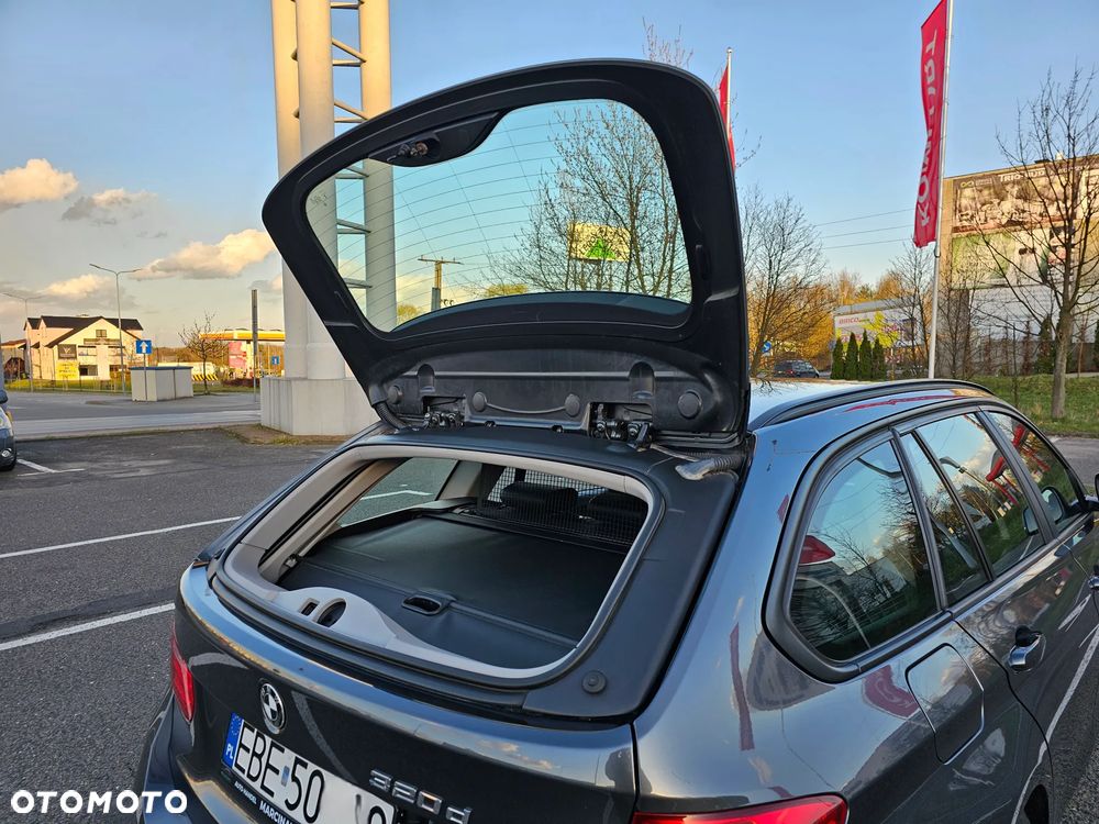 BMW Seria 3 320d Blue Performance Luxury Line - 35