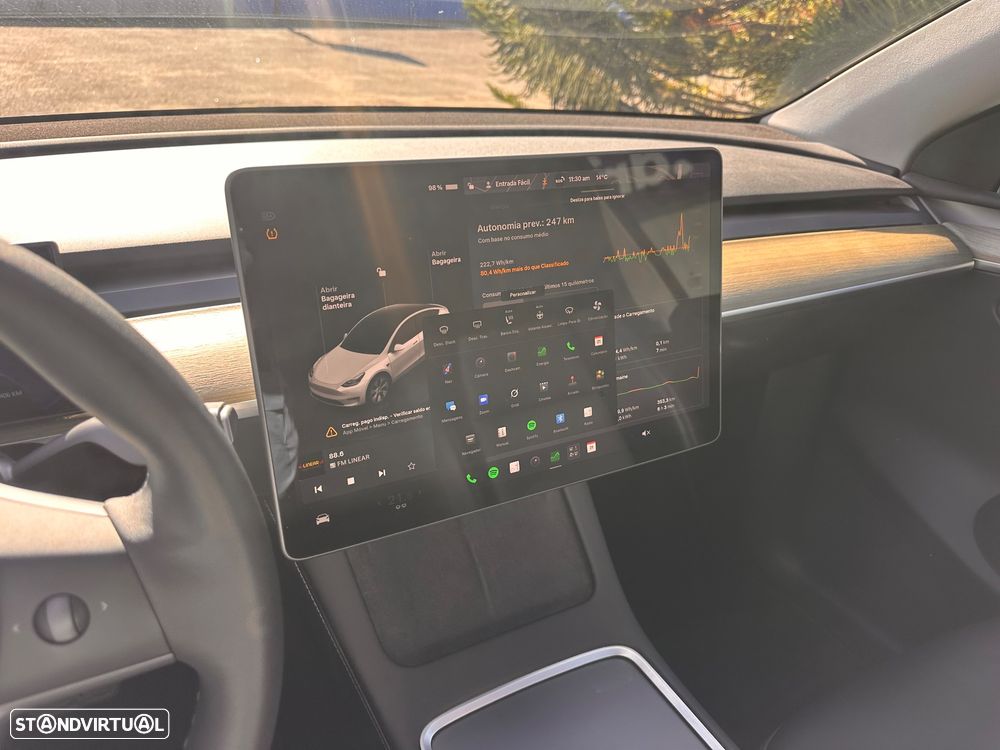 Tesla Model Y Tração Traseira - 33