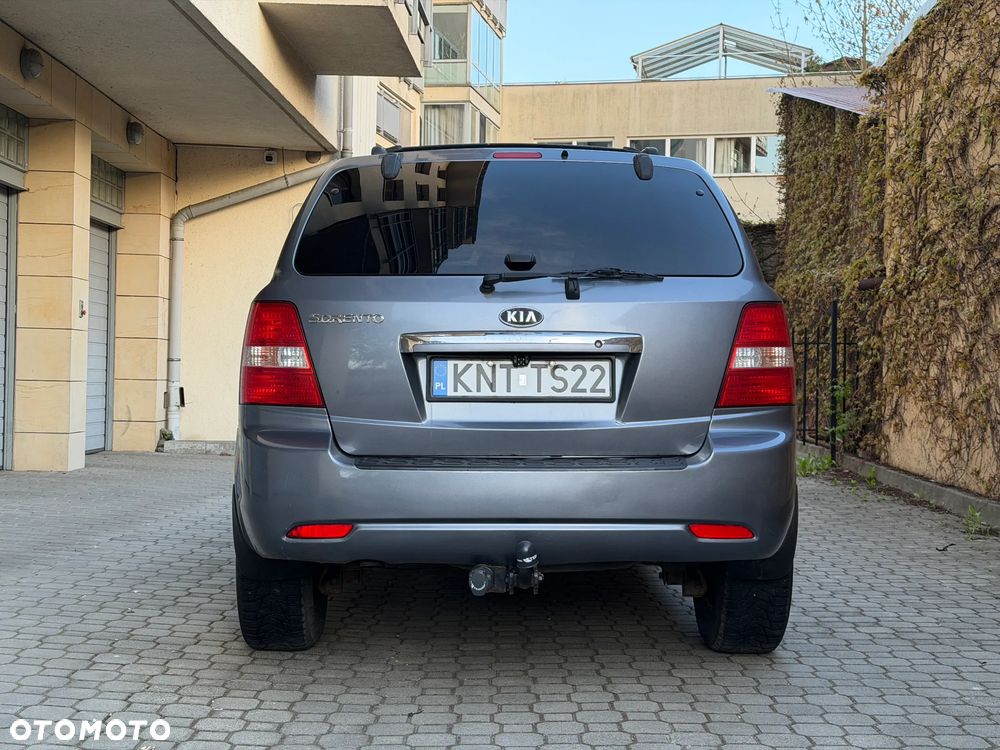 Kia Sorento - 5